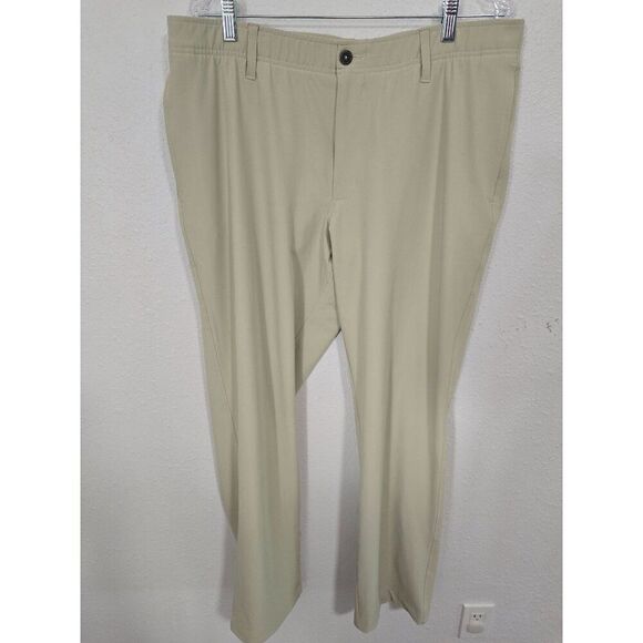 Under Armour Drive Men's Straight Leg Athletic  Golf Pants 1377300289 Sz 38-32 - Picture 1 of 6